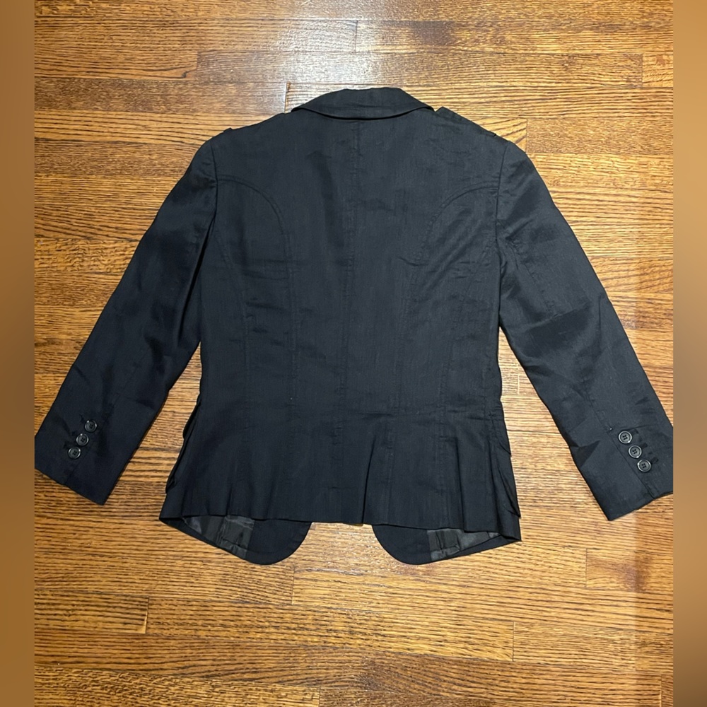 Sandra Angelozzi 2 piece fitted black linen blazer and pencil skirt suit set. - Picture 7 of 7